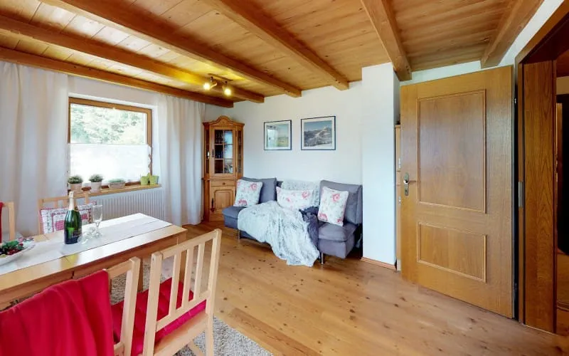 appartementweinbergbedroom1.jpg