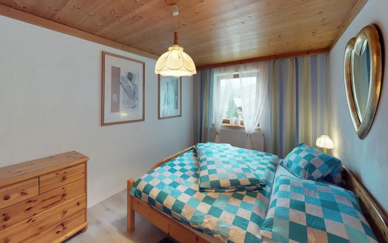appartementweinbergbedroom3.jpg